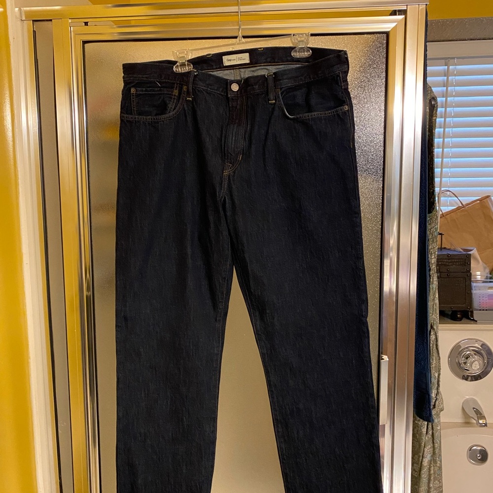 Gap jeans 38x34, straight leg